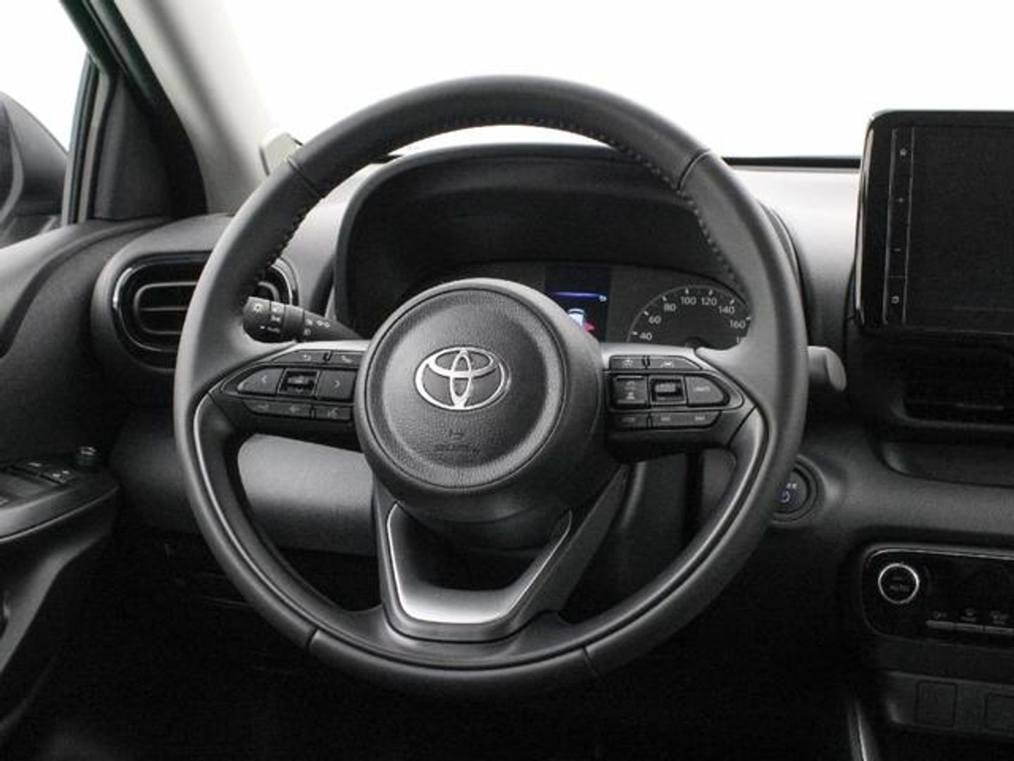 Toyota Yaris 120H Active Plus 85 kW (116 CV)