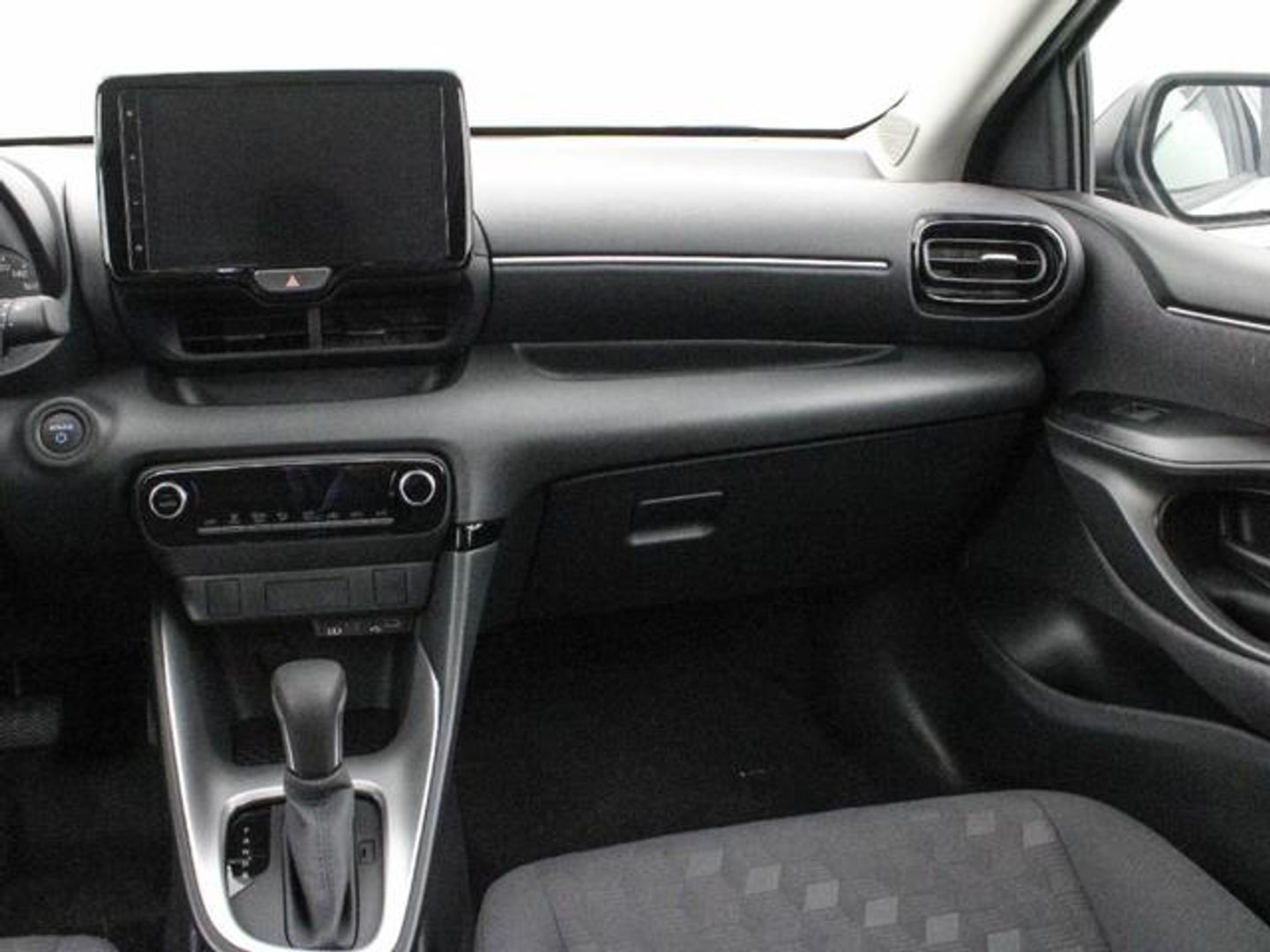 Toyota Yaris 120H Active Plus 85 kW (116 CV)