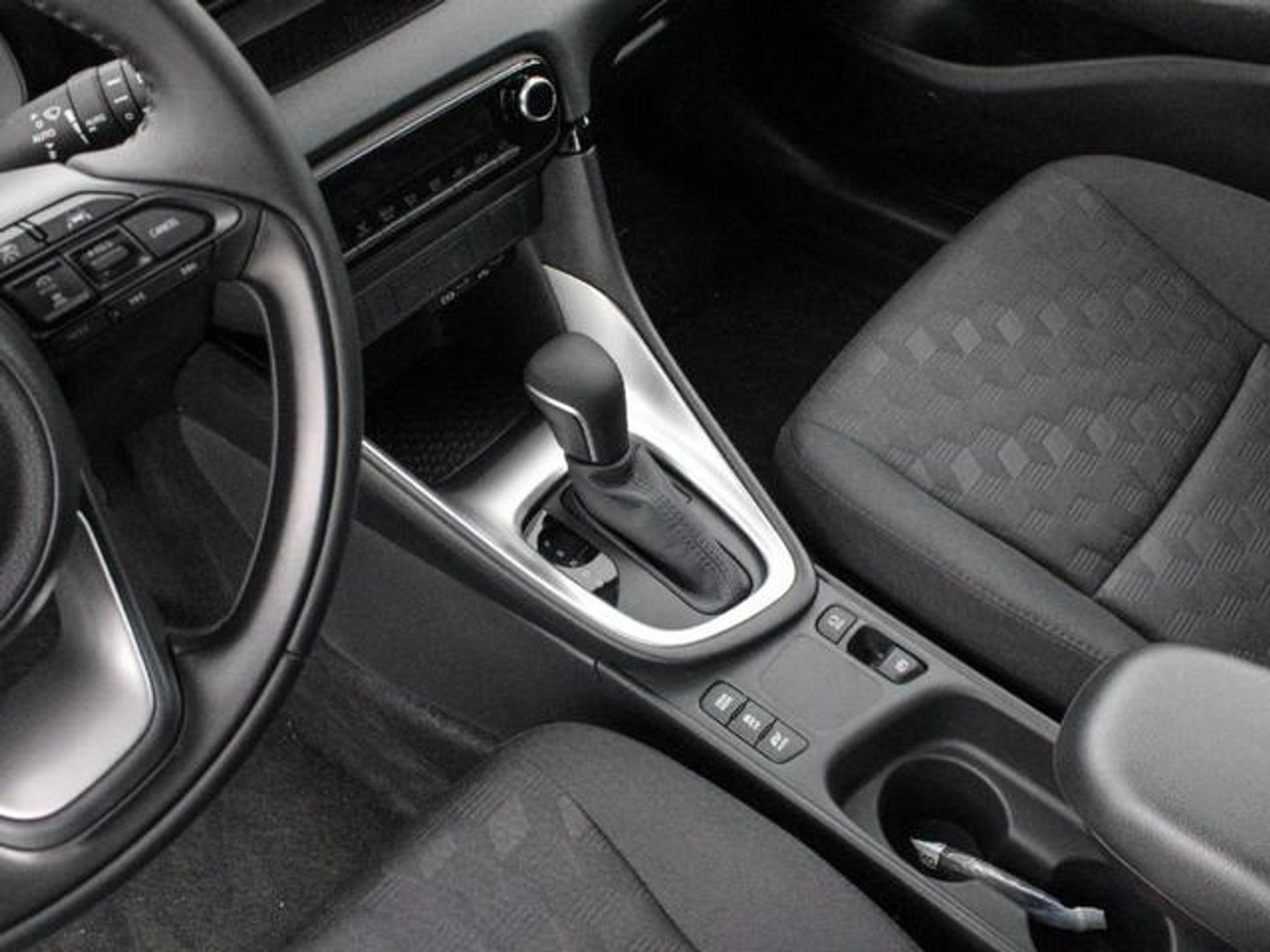 Toyota Yaris 120H Active Plus 85 kW (116 CV)