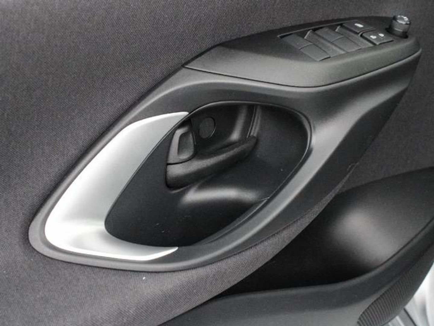 Toyota Yaris 120H Active Plus 85 kW (116 CV)