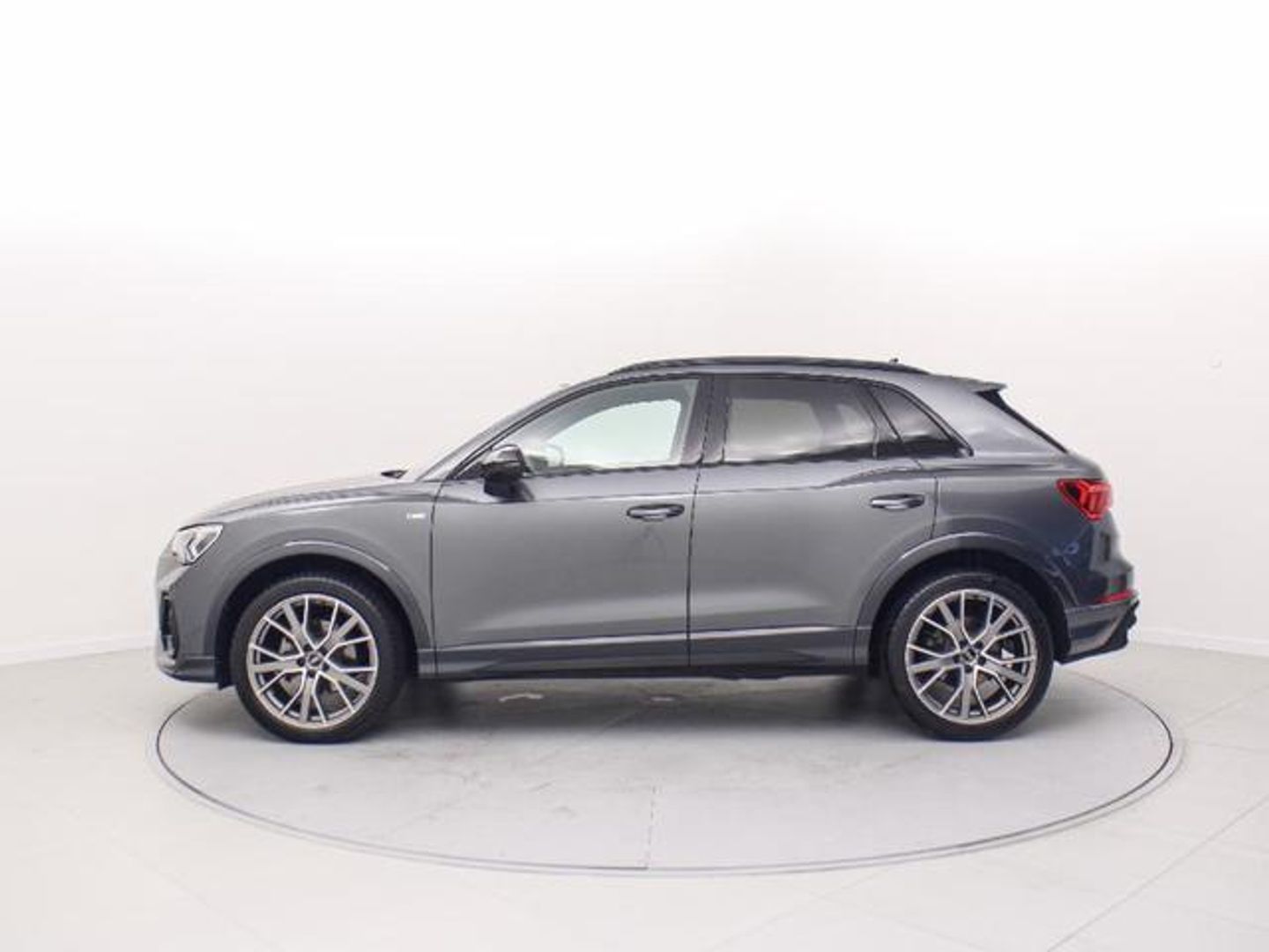 Audi Q3 Black line 35 TDI 110 kW (150 CV) S tronic