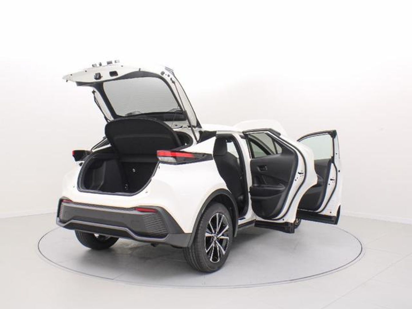 Toyota C-HR 140H Advance 103 kW (140 CV)
