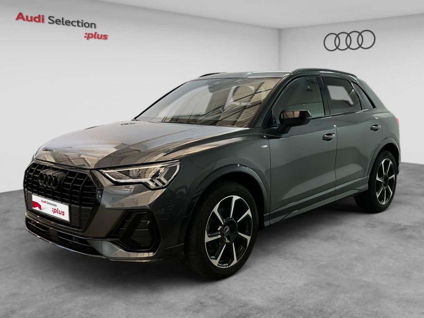 Audi Q3 Black line 35 TFSI 110 kW (150 CV) S tronic Gris SUV