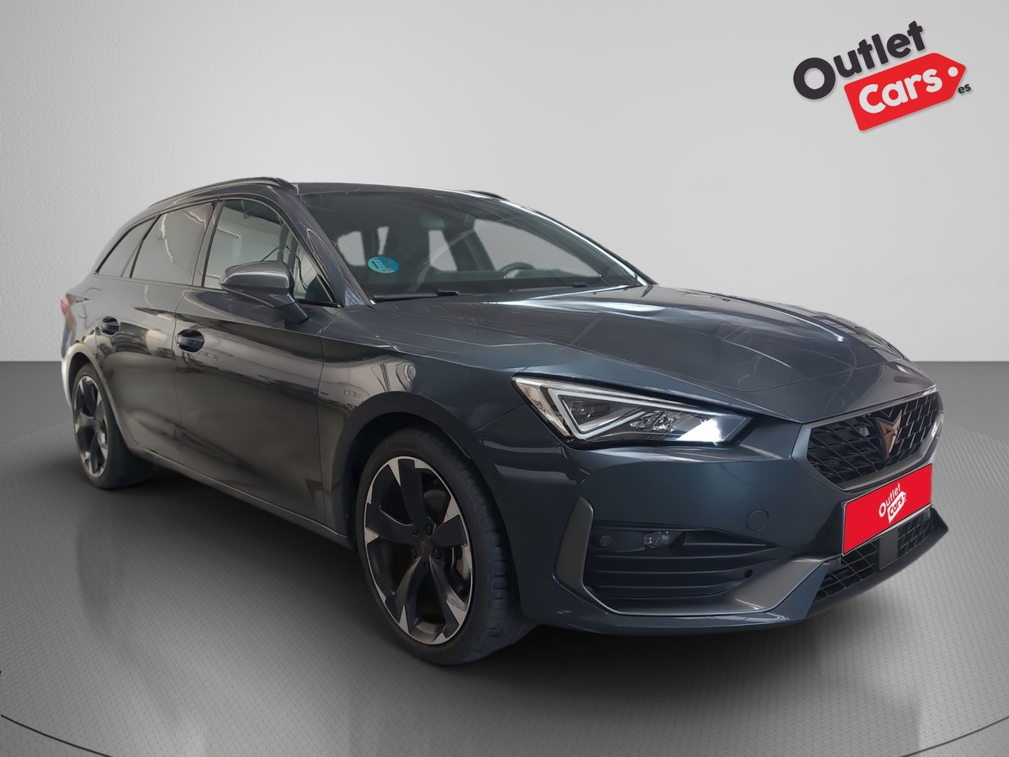 CUPRA Leon Sportstourer 1.5 eTSI DSG 110 kW (150 CV) Gris Familiar