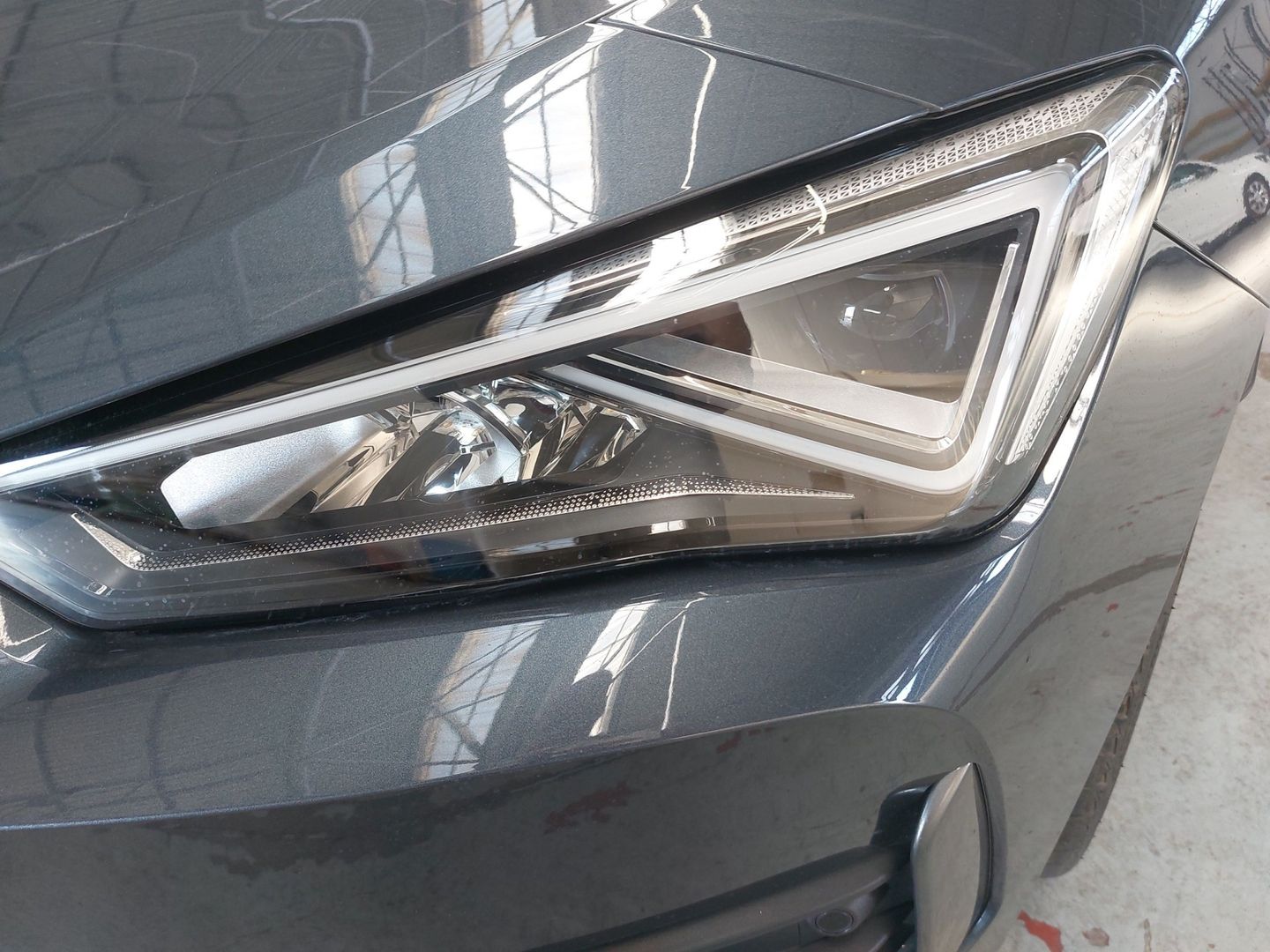 CUPRA Leon Sportstourer 1.5 eTSI DSG 110 kW (150 CV)
