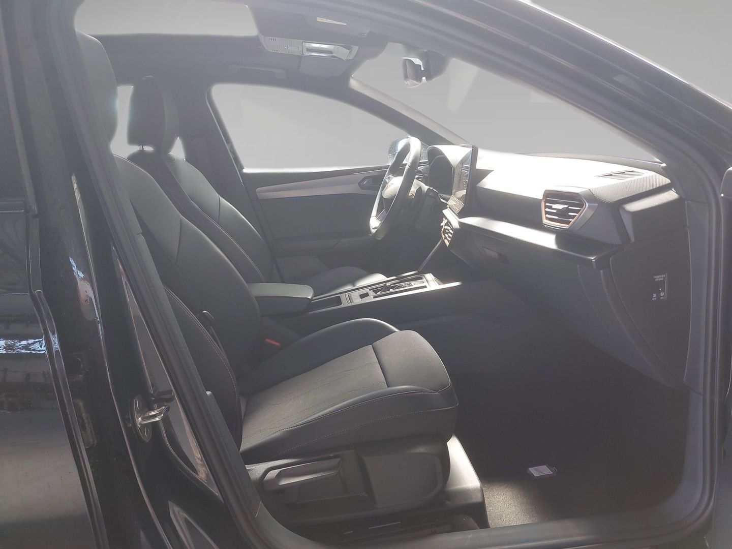 CUPRA Leon Sportstourer 1.5 eTSI DSG 110 kW (150 CV)