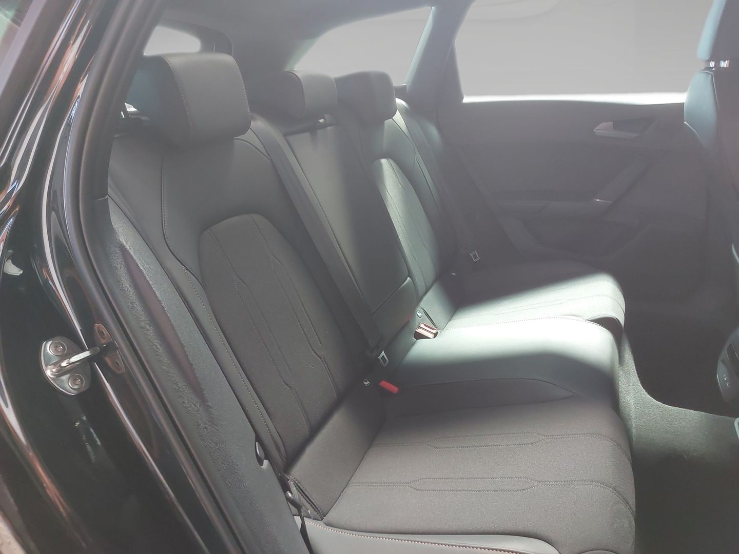 CUPRA Leon Sportstourer 1.5 eTSI DSG 110 kW (150 CV)