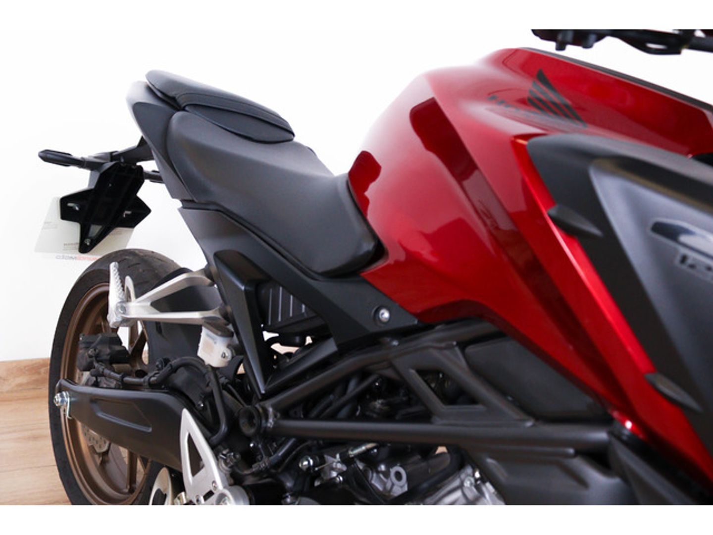HONDA CB 125 R