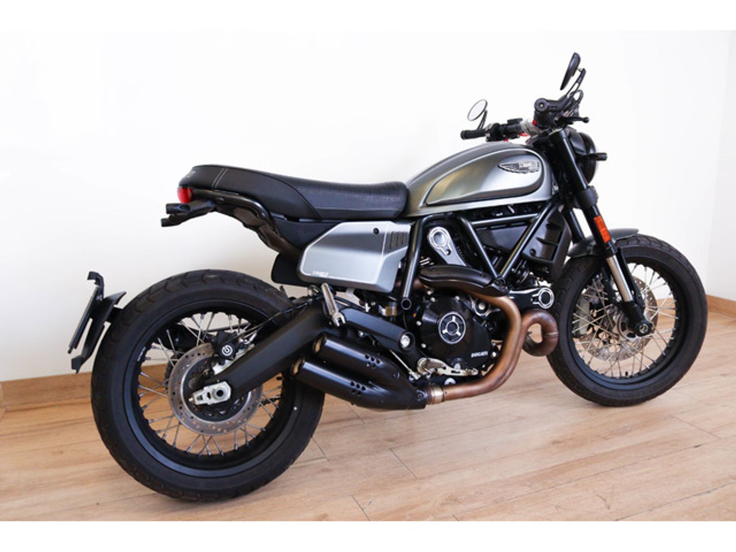 Ducati Scrambler Nightshift