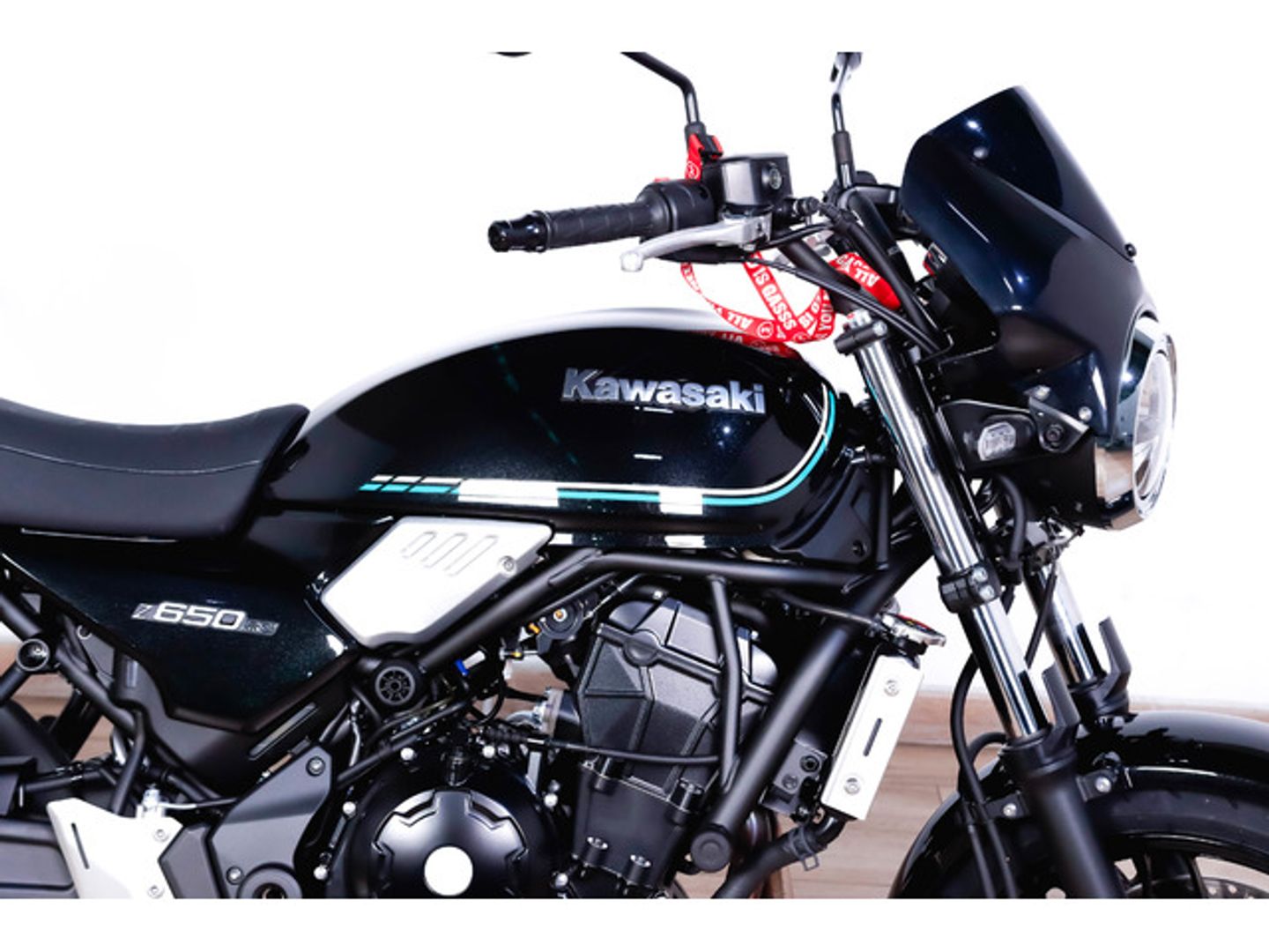 Kawasaki Z650RS