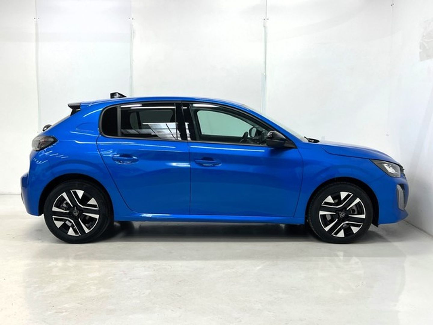 Peugeot 208 PureTech 100 Allure 75 kW (100 CV)