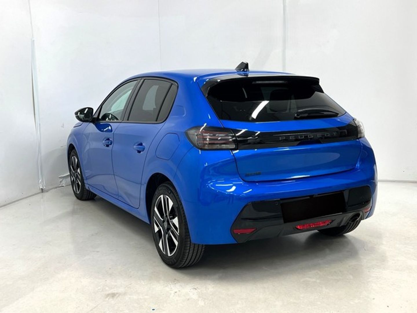 Peugeot 208 PureTech 100 Allure 75 kW (100 CV)