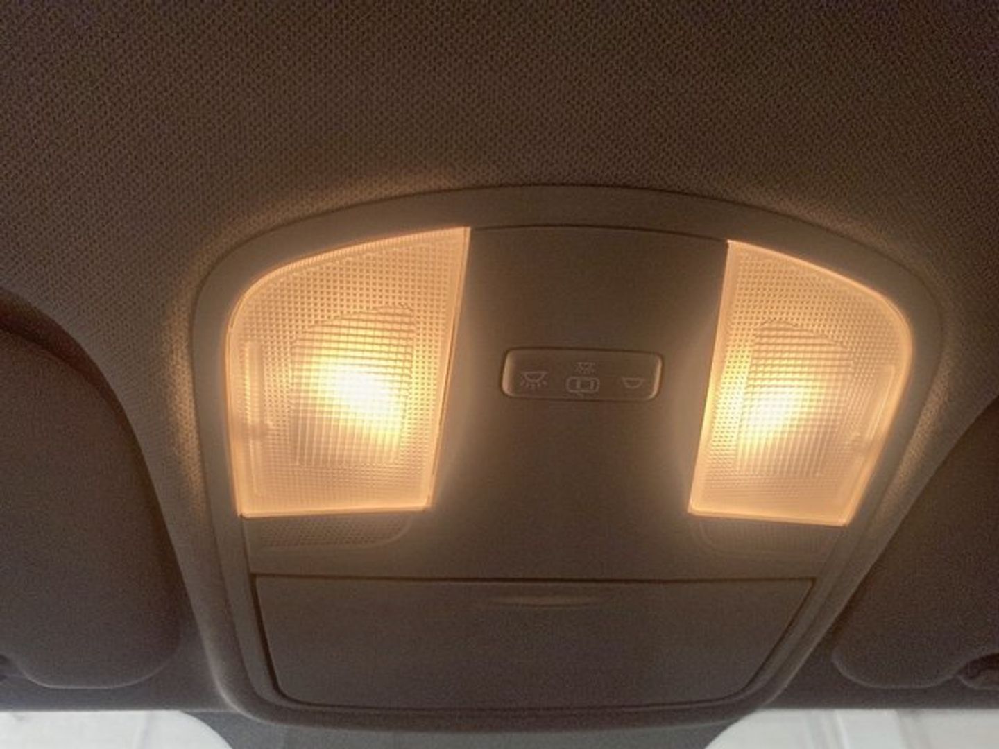Kia Stonic 1.0 T-GDi MHEV iMT Concept 74 kW (100 CV)