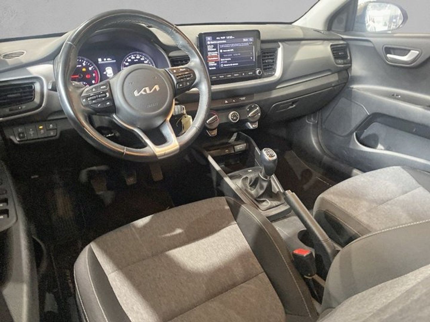 Kia Stonic 1.0 T-GDi MHEV iMT Concept 74 kW (100 CV)