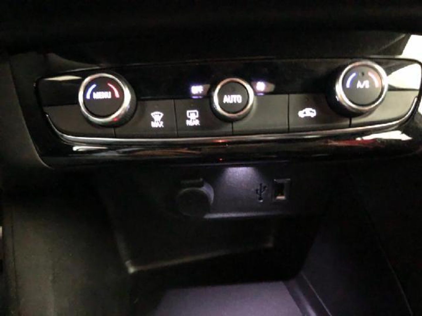 Opel Corsa-e Selection-e 100 kW (136 CV)