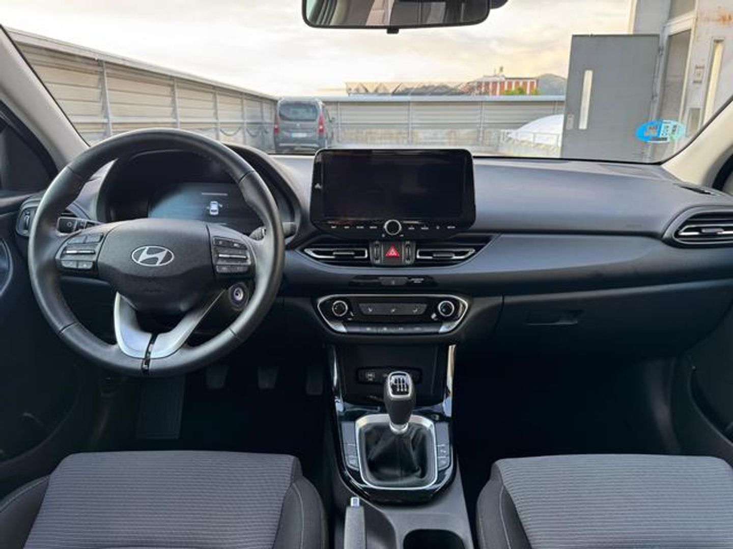 Hyundai i30 1.0 TGDI 48V Klass 74 kW (100 CV)