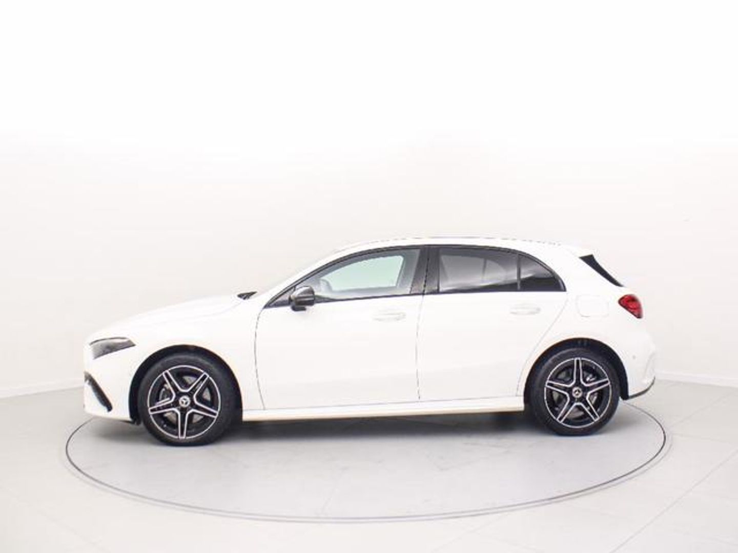 Mercedes-Benz Clase A 250 e 160 kW (218 CV)