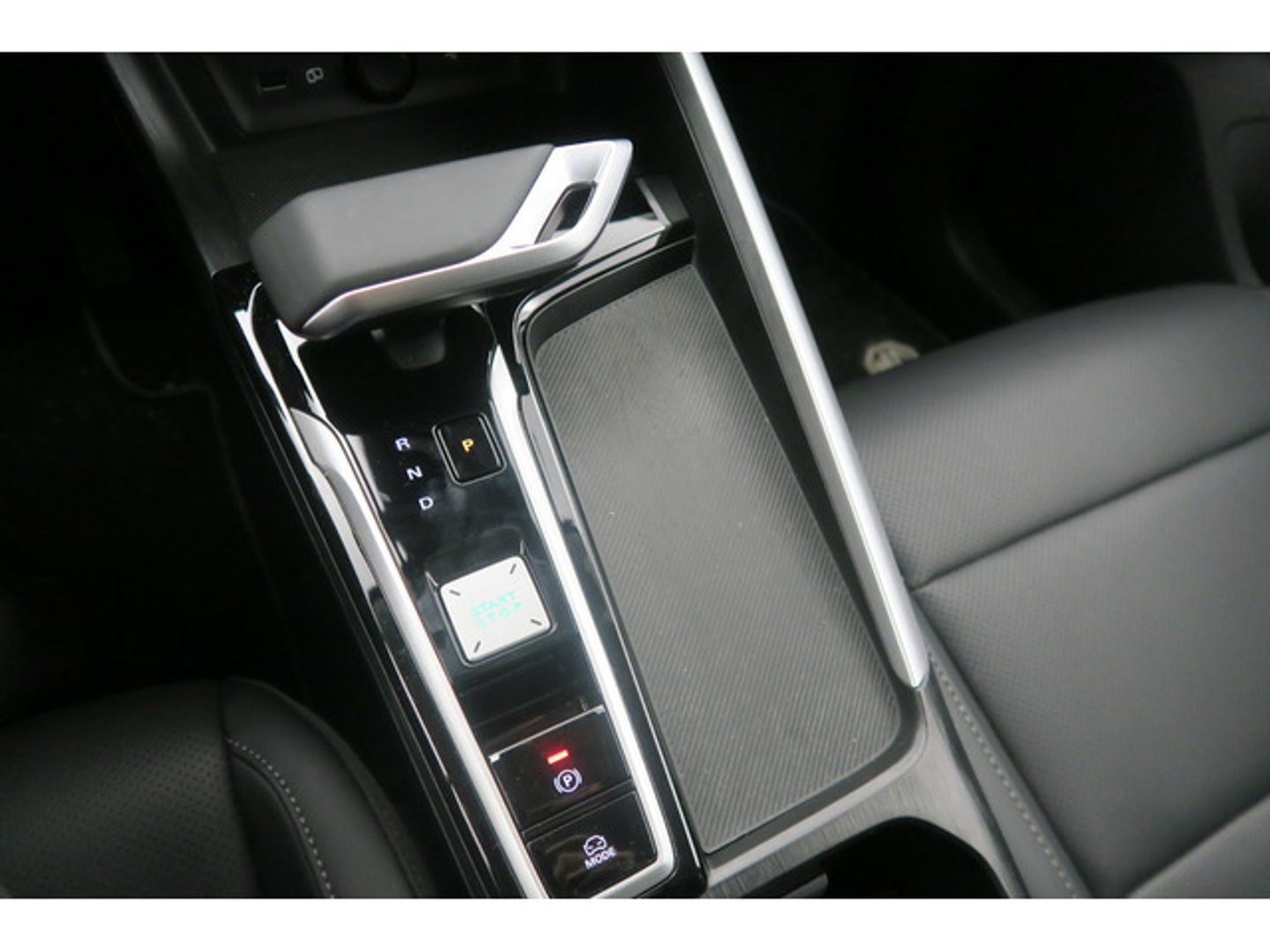 MG ZS 1.5 Hybrid Luxury 145 kW (197 CV)