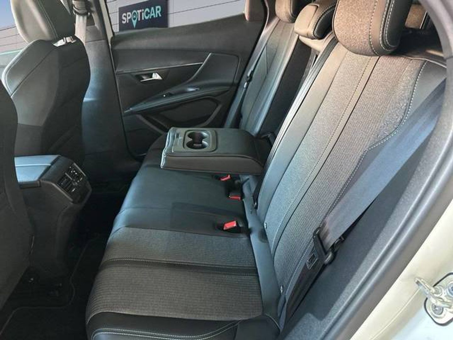 Peugeot 3008 PureTech 130 S&S Allure Pack 96 kW (130 CV)