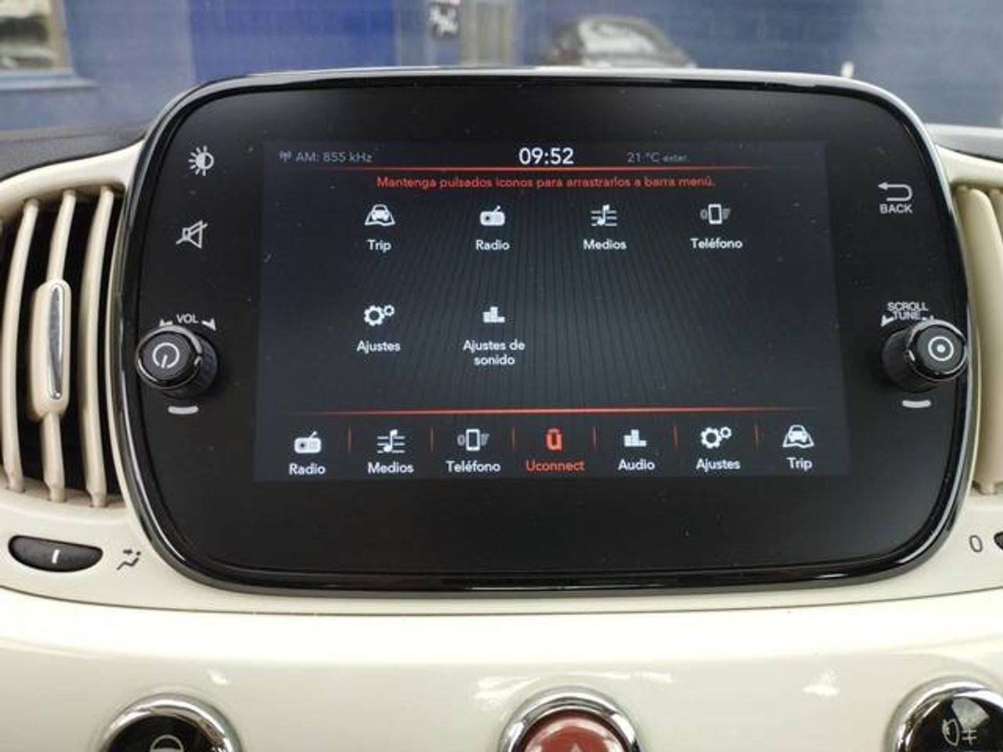 Fiat 500 1.0 Hybrid Dolcevita 51 kW (70 CV)