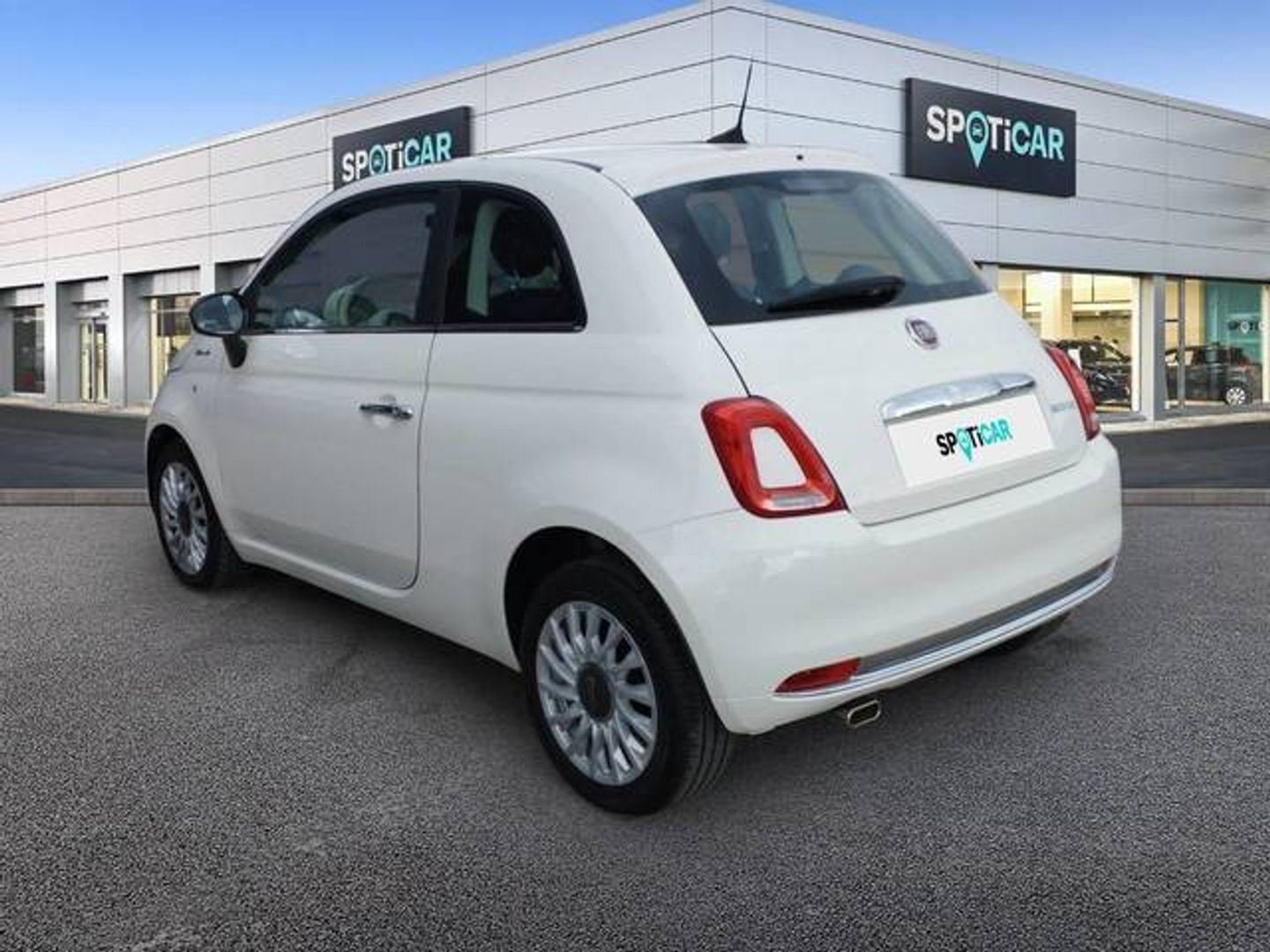 Fiat 500 1.0 Hybrid Dolcevita 51 kW (70 CV)