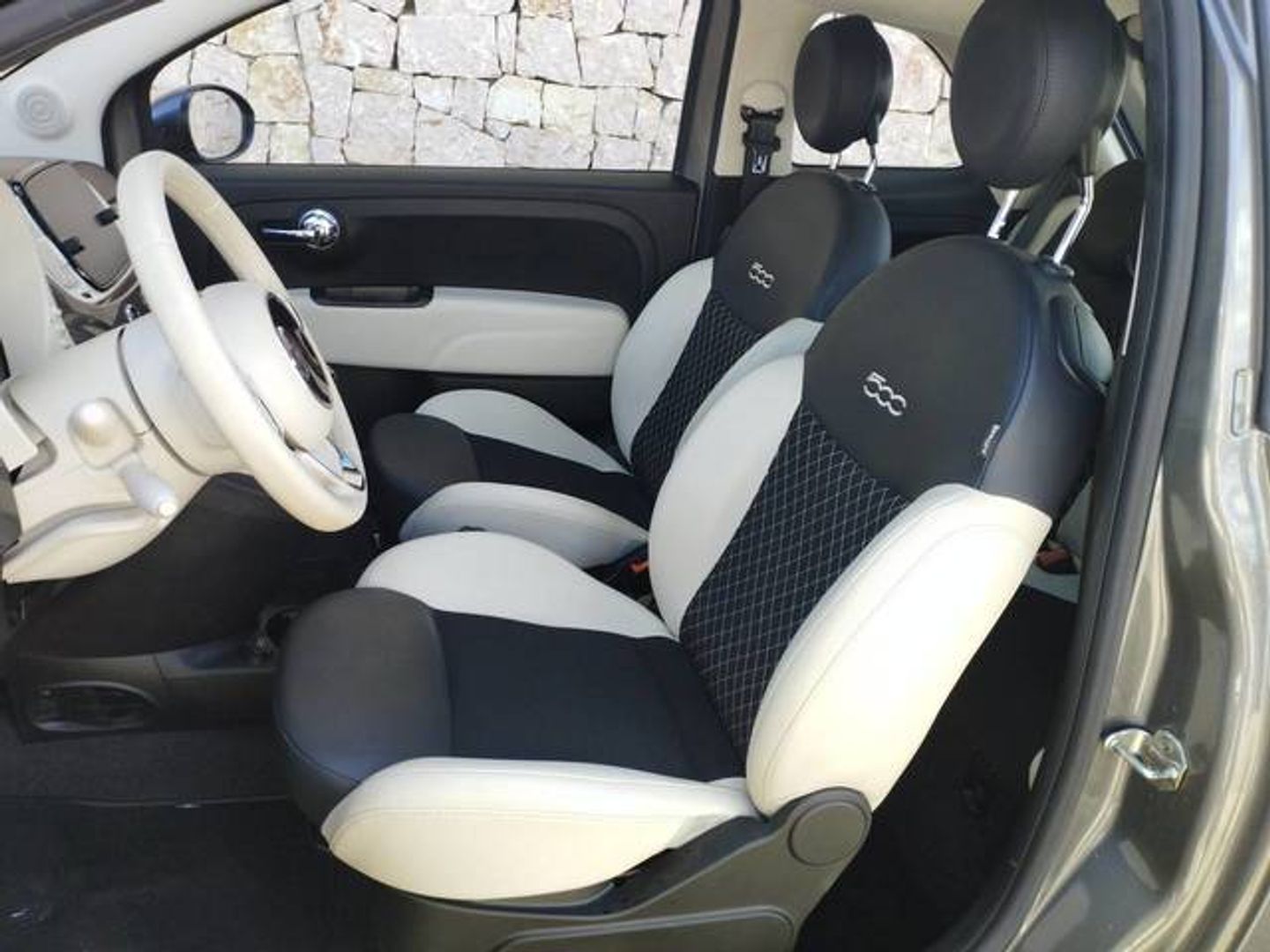 Fiat 500 1.0 Hybrid Dolcevita 51 kW (70 CV)
