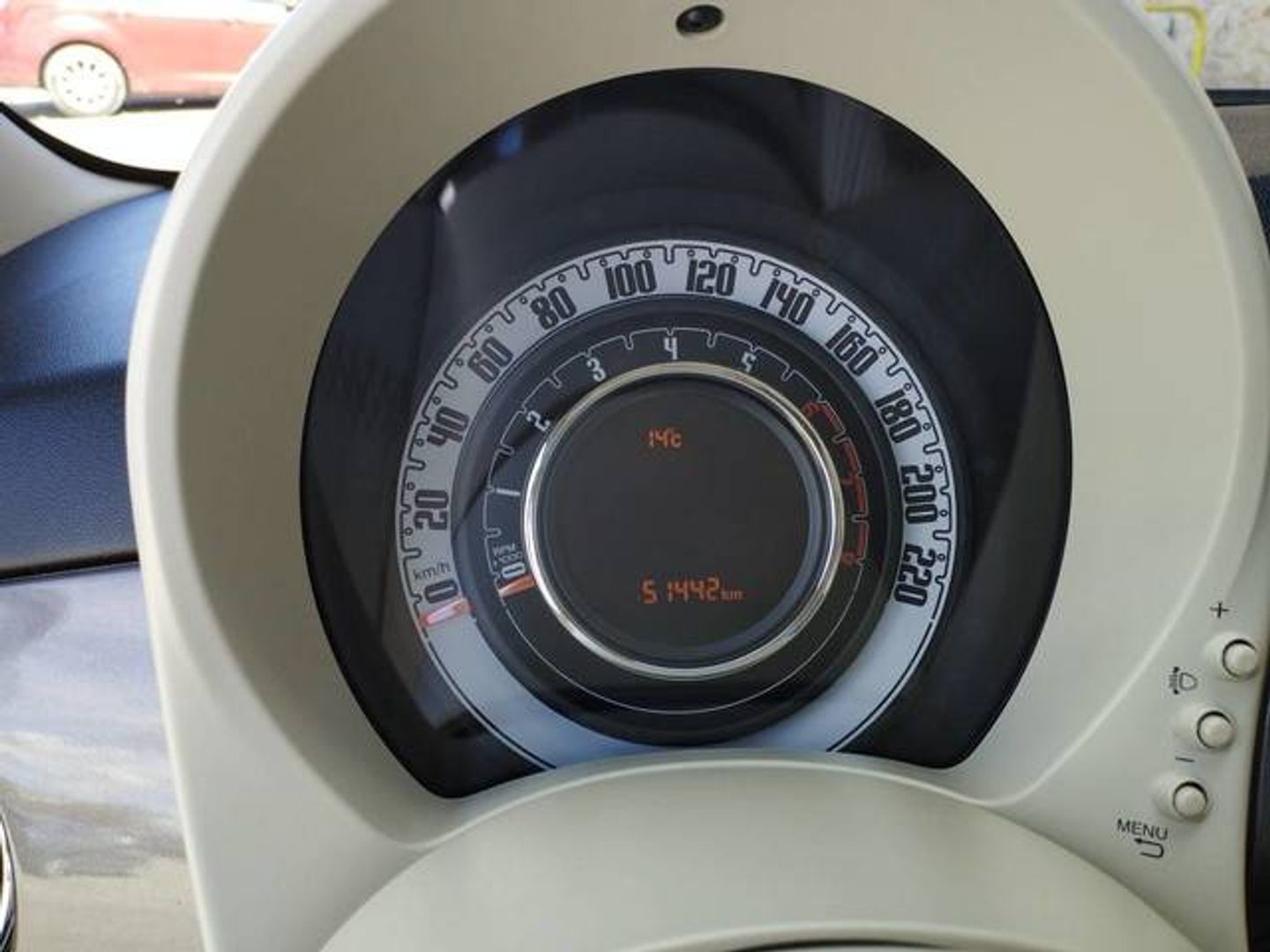 Fiat 500 1.0 Hybrid Dolcevita 51 kW (70 CV)