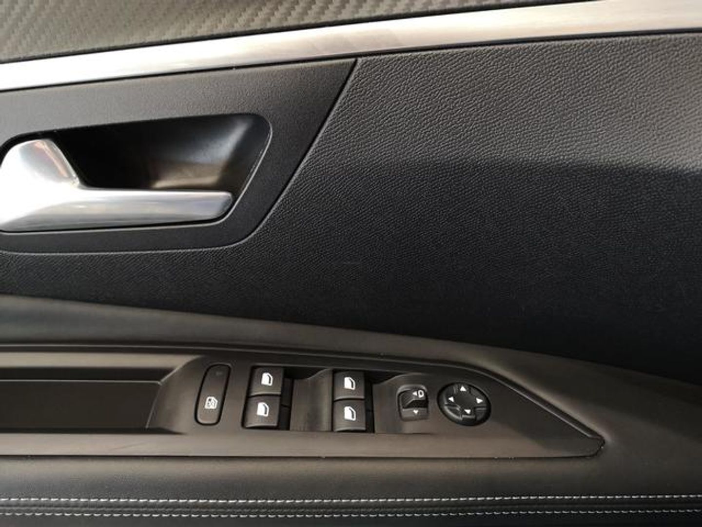 Peugeot 3008 PureTech 130 S&S Allure Pack 96 kW (130 CV)