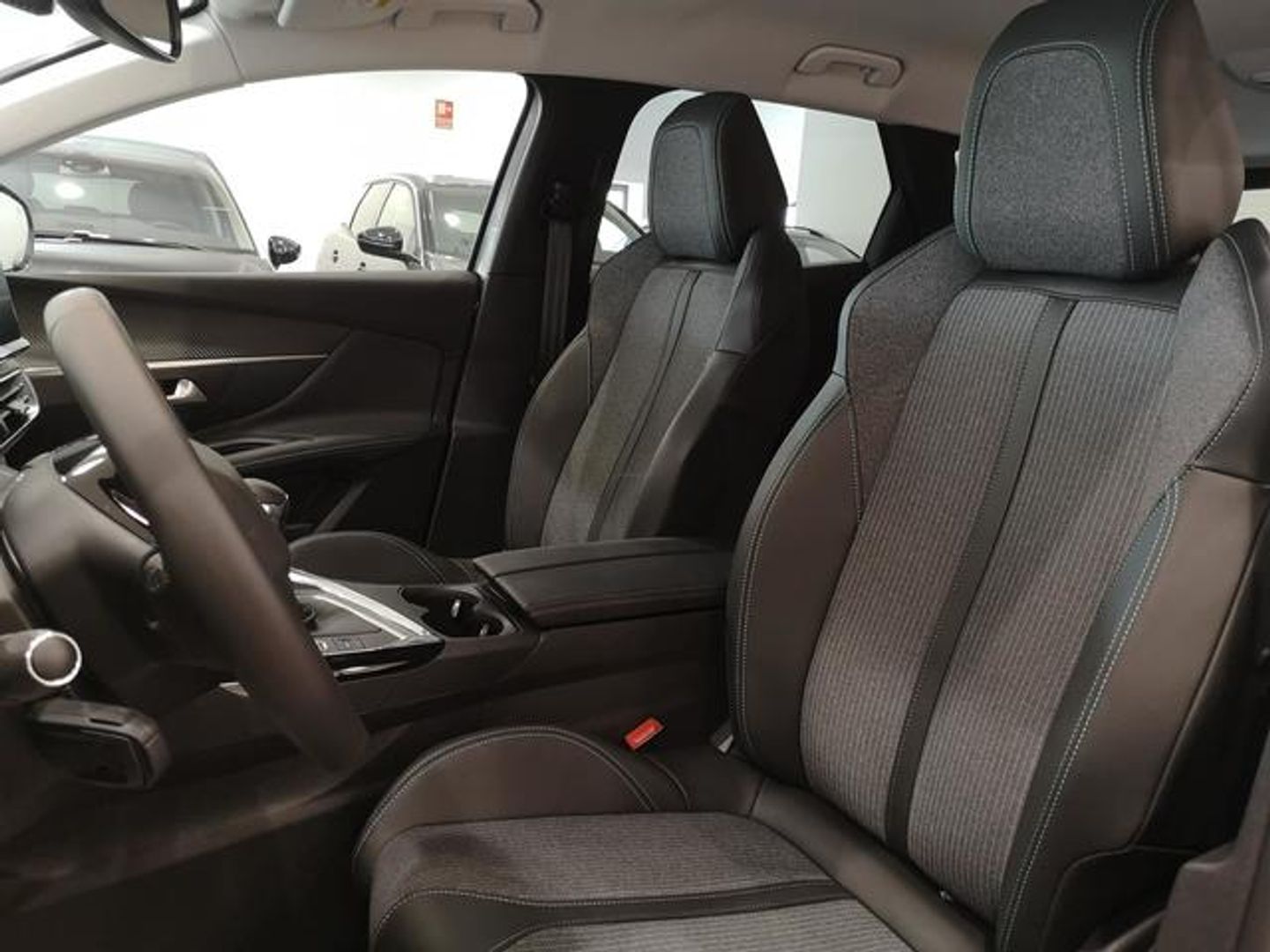 Peugeot 3008 PureTech 130 S&S Allure Pack 96 kW (130 CV)