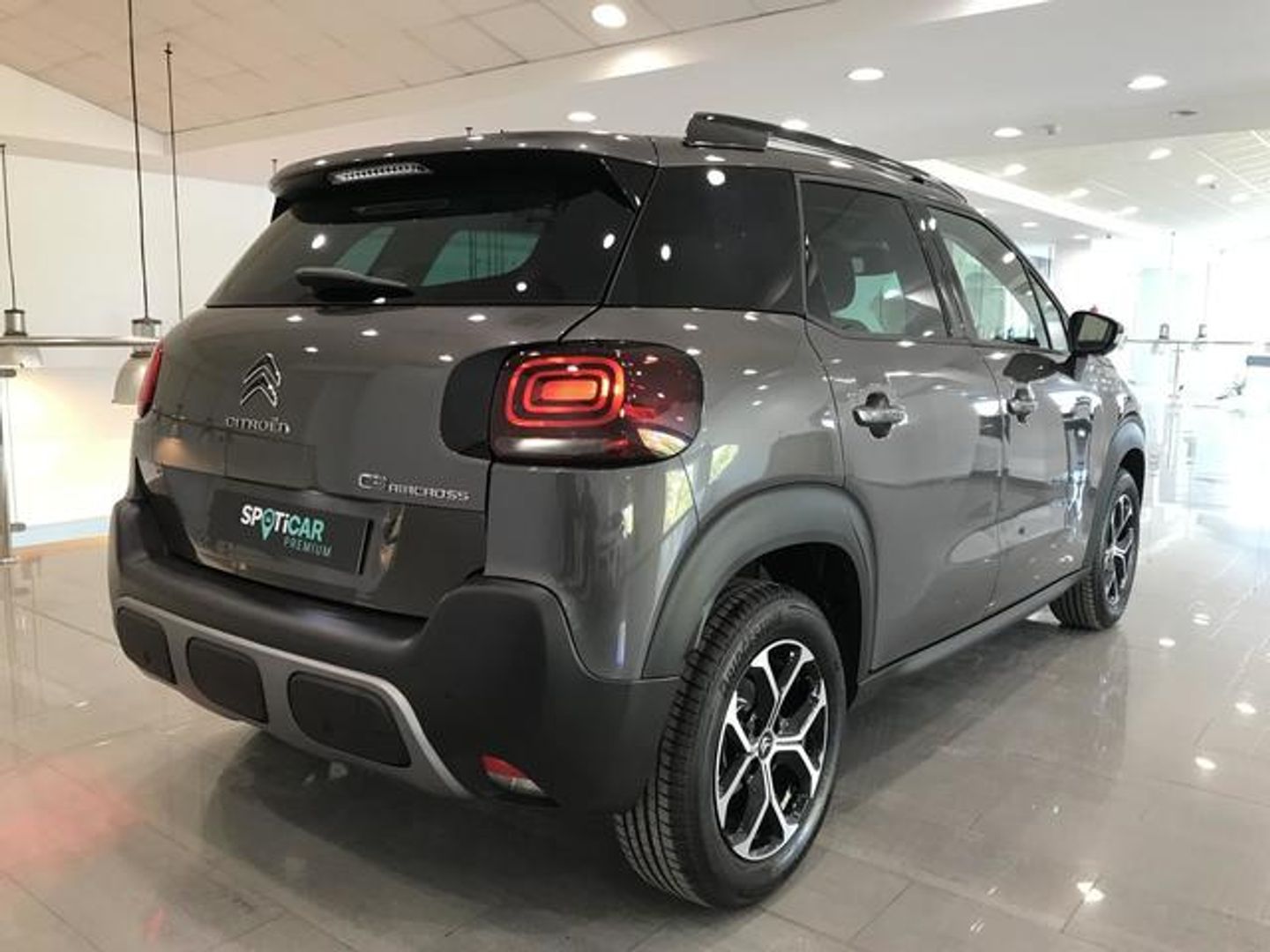Citroen C3 Aircross PureTech 110 S&S Shine 81 kW (110 CV)