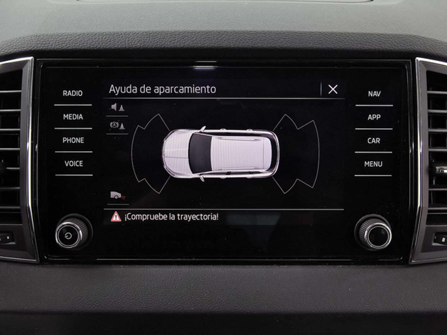 Skoda Karoq 1.5 TSI ACT Design DSG 110 kW (150 CV)