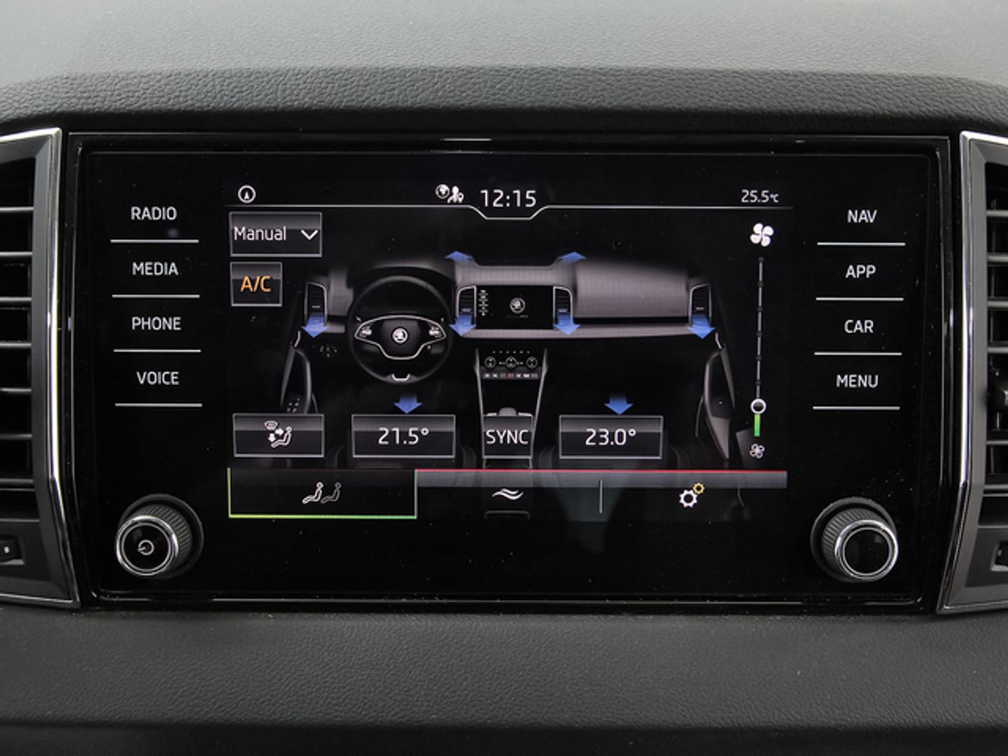 Skoda Karoq 1.5 TSI ACT Design DSG 110 kW (150 CV)