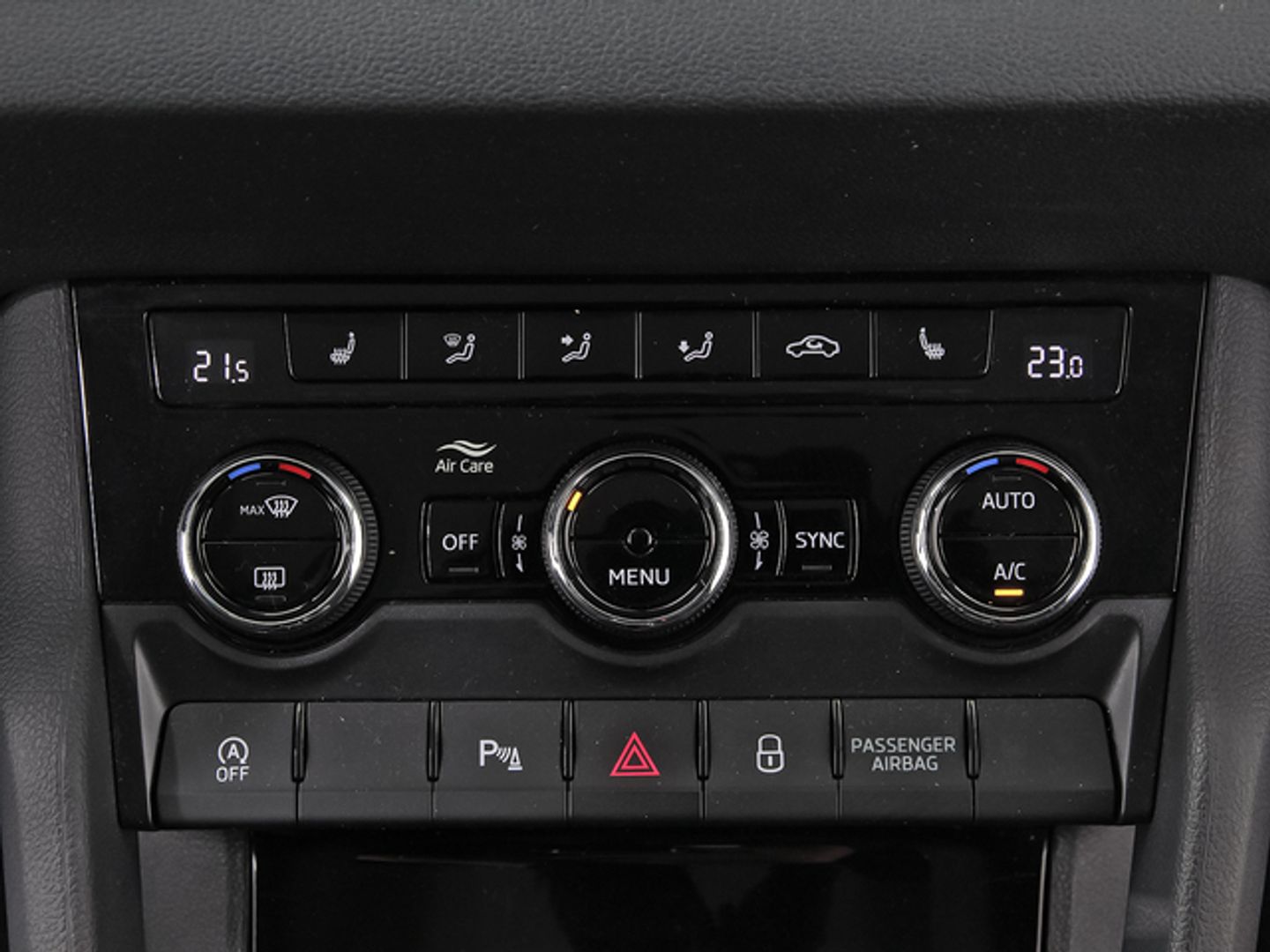 Skoda Karoq 1.5 TSI ACT Design DSG 110 kW (150 CV)