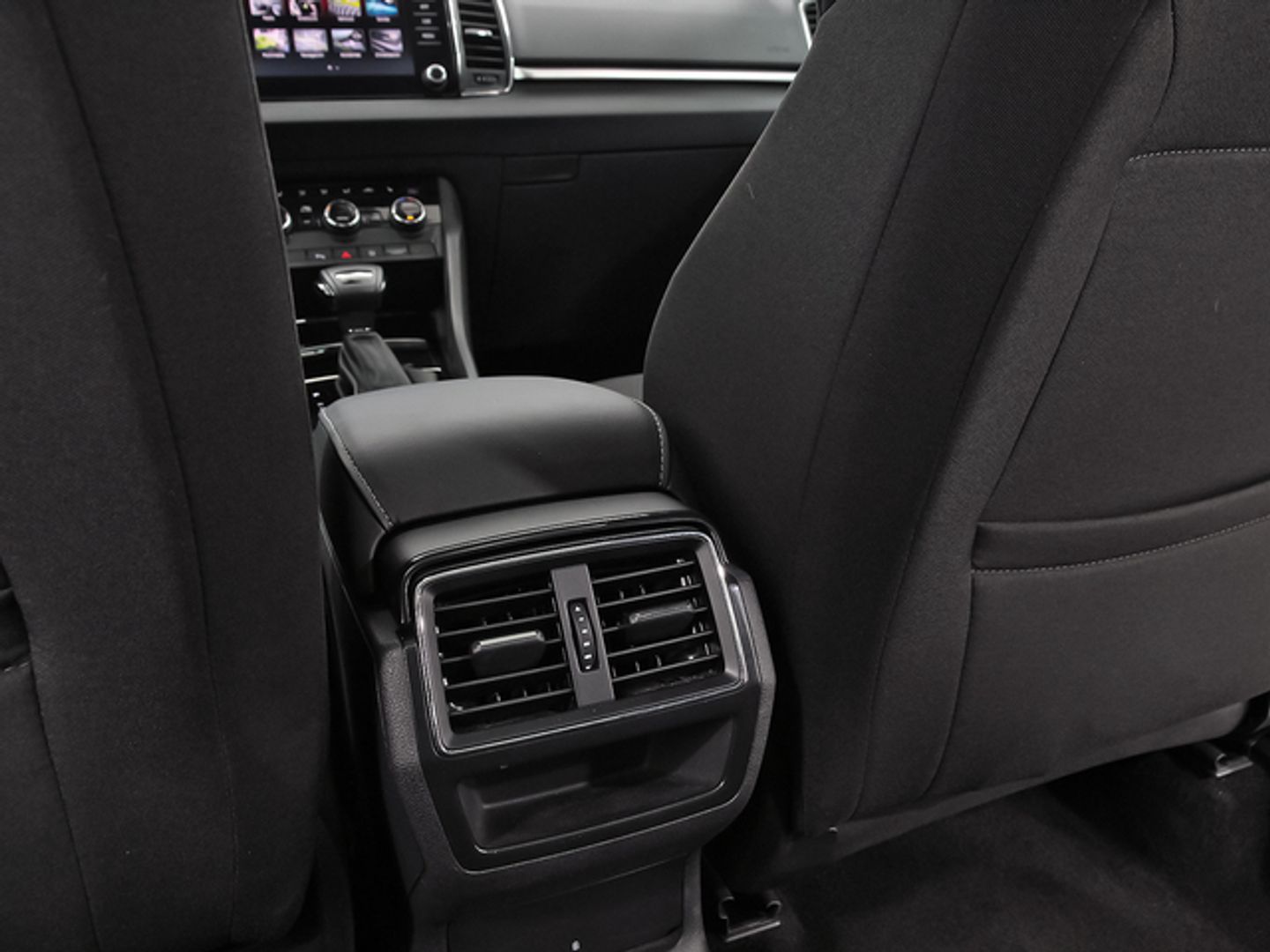 Skoda Karoq 1.5 TSI ACT Design DSG 110 kW (150 CV)