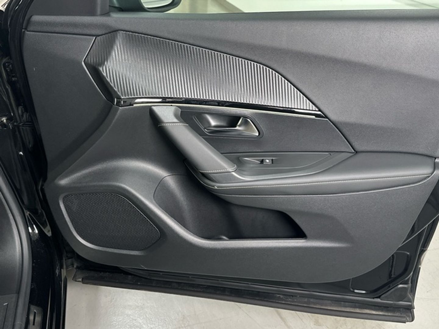 Peugeot e-2008 Eléctrico GT 100 kW (136 CV)