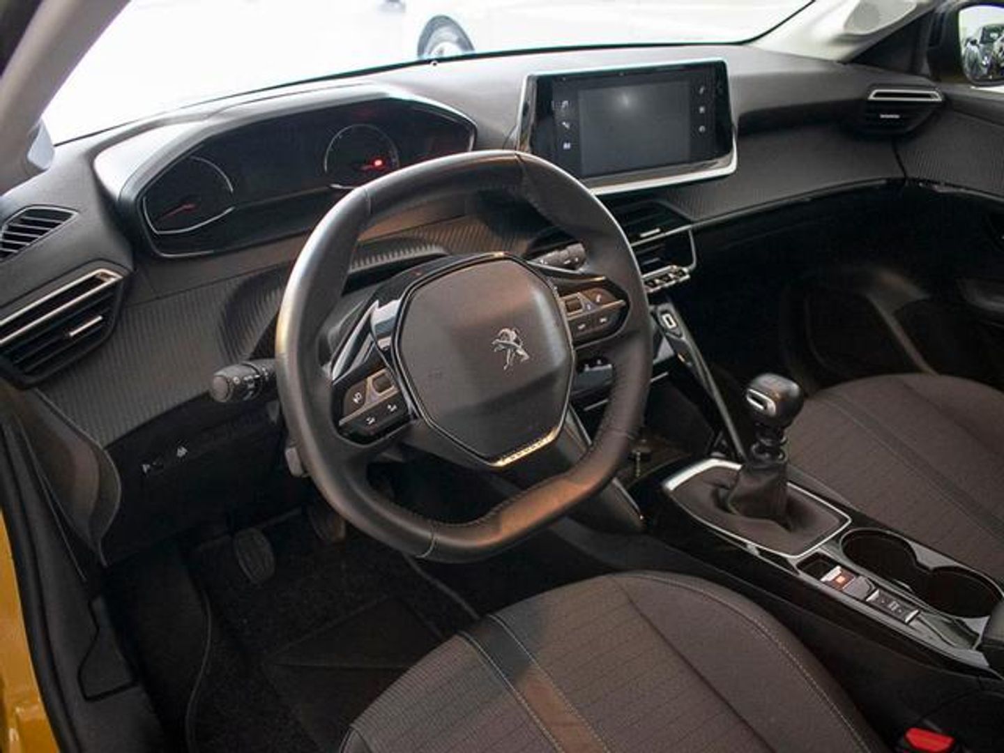Peugeot 208 PureTech 100 Allure 75 kW (100 CV)