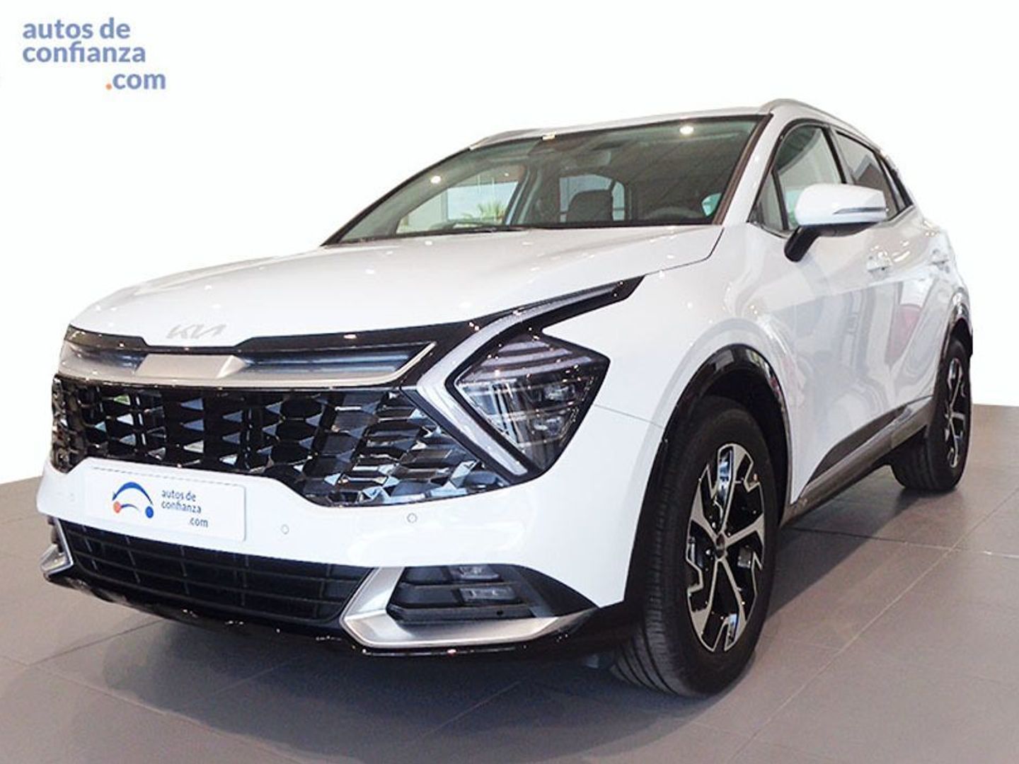 Kia Sportage 1.6 T-GDi MHEV Tech 4x2 DCT 118 kW (160 CV) Blanco SUV