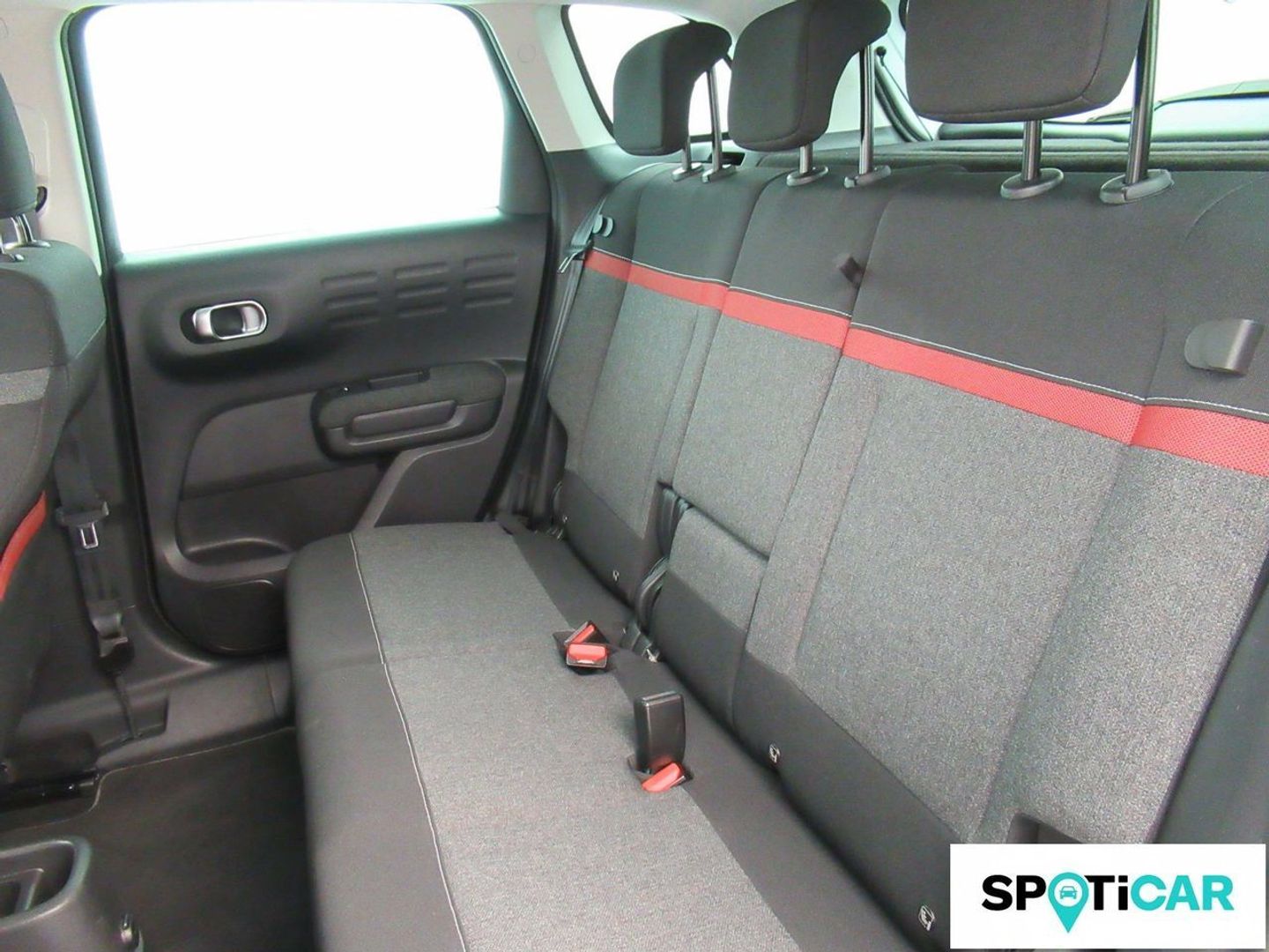 Citroen C3 Aircross PureTech 110 S&S C-Series 81 kW (110 CV)