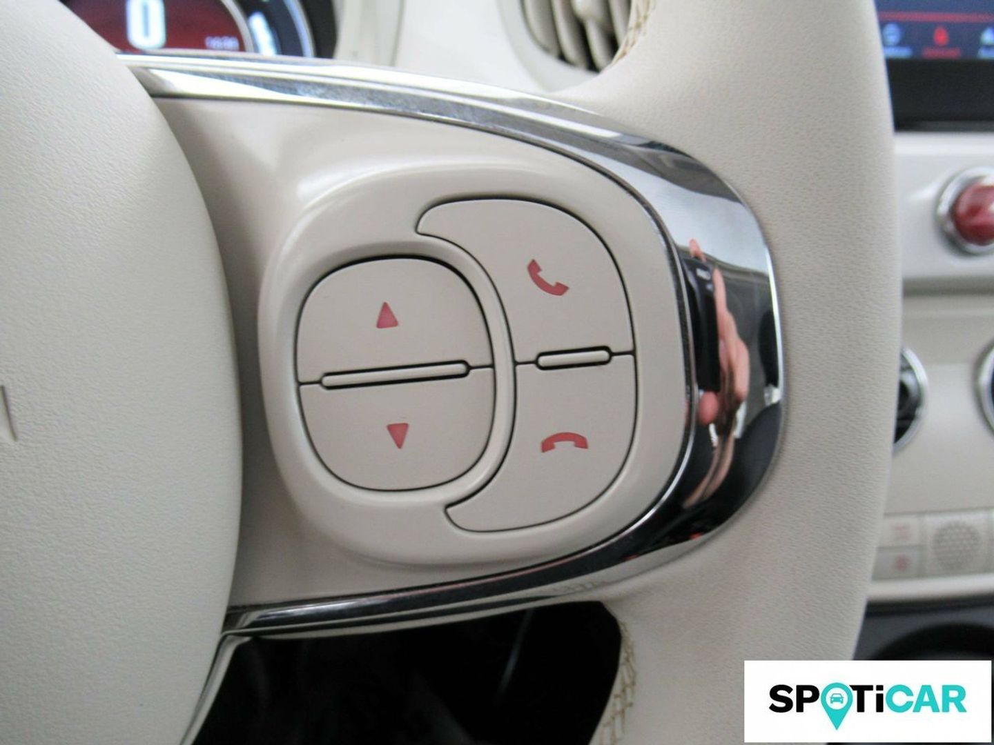Fiat 500 1.0 Hybrid Dolcevita 51 kW (70 CV)