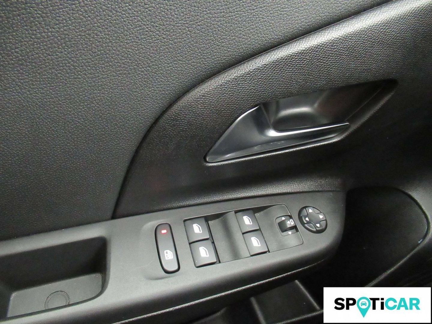 Opel Corsa 1.2T XHT GS 74 kW (100 CV)