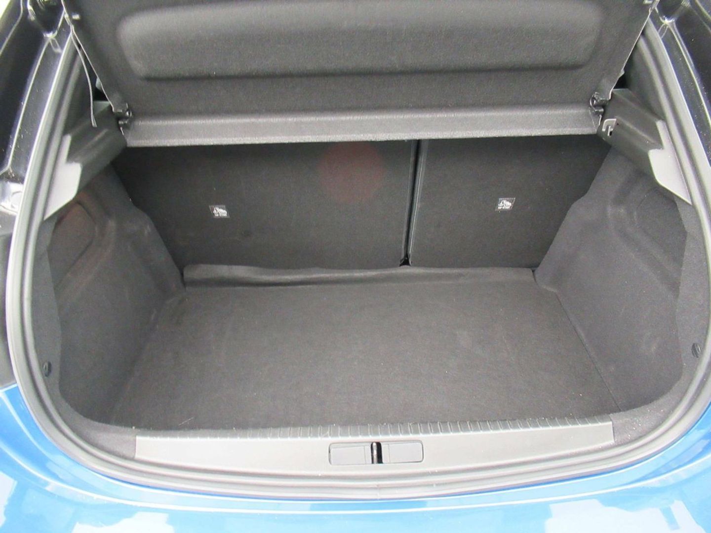 Opel Corsa 1.2T XHT GS 74 kW (100 CV)