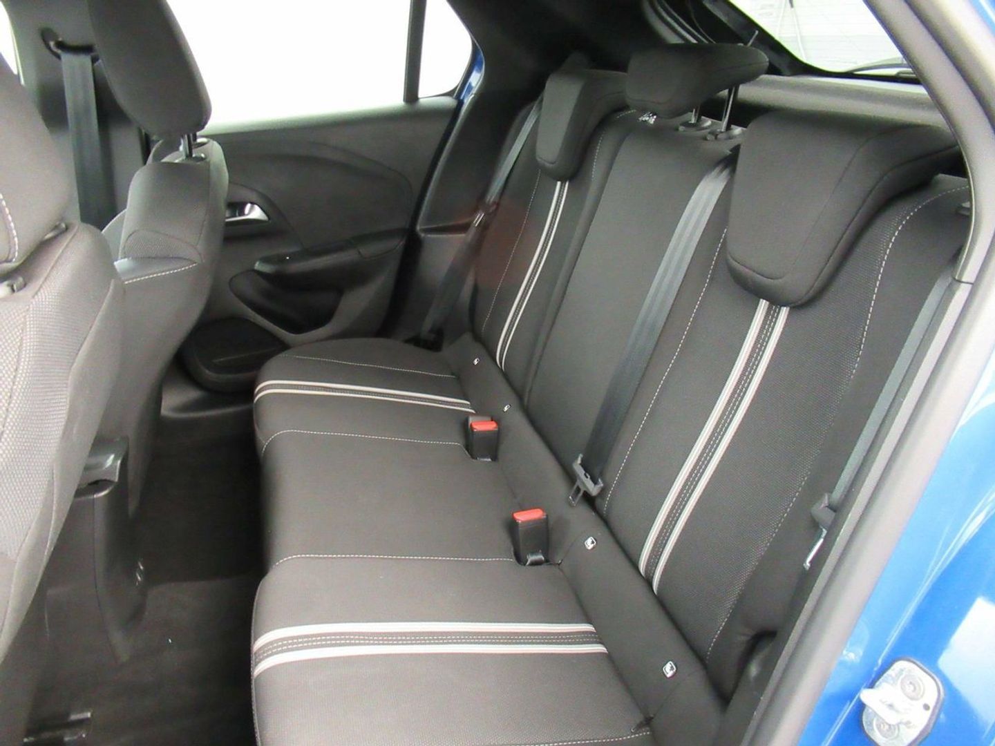 Opel Corsa 1.2T XHT GS 74 kW (100 CV)