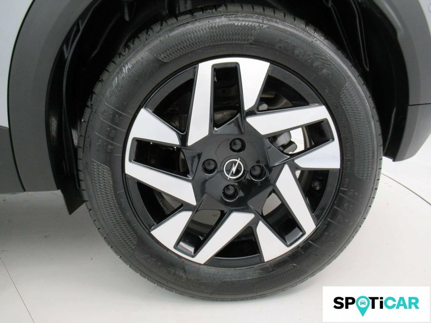Opel Mokka 1.2 T Business Elegance AT8 96 kW (130 CV)