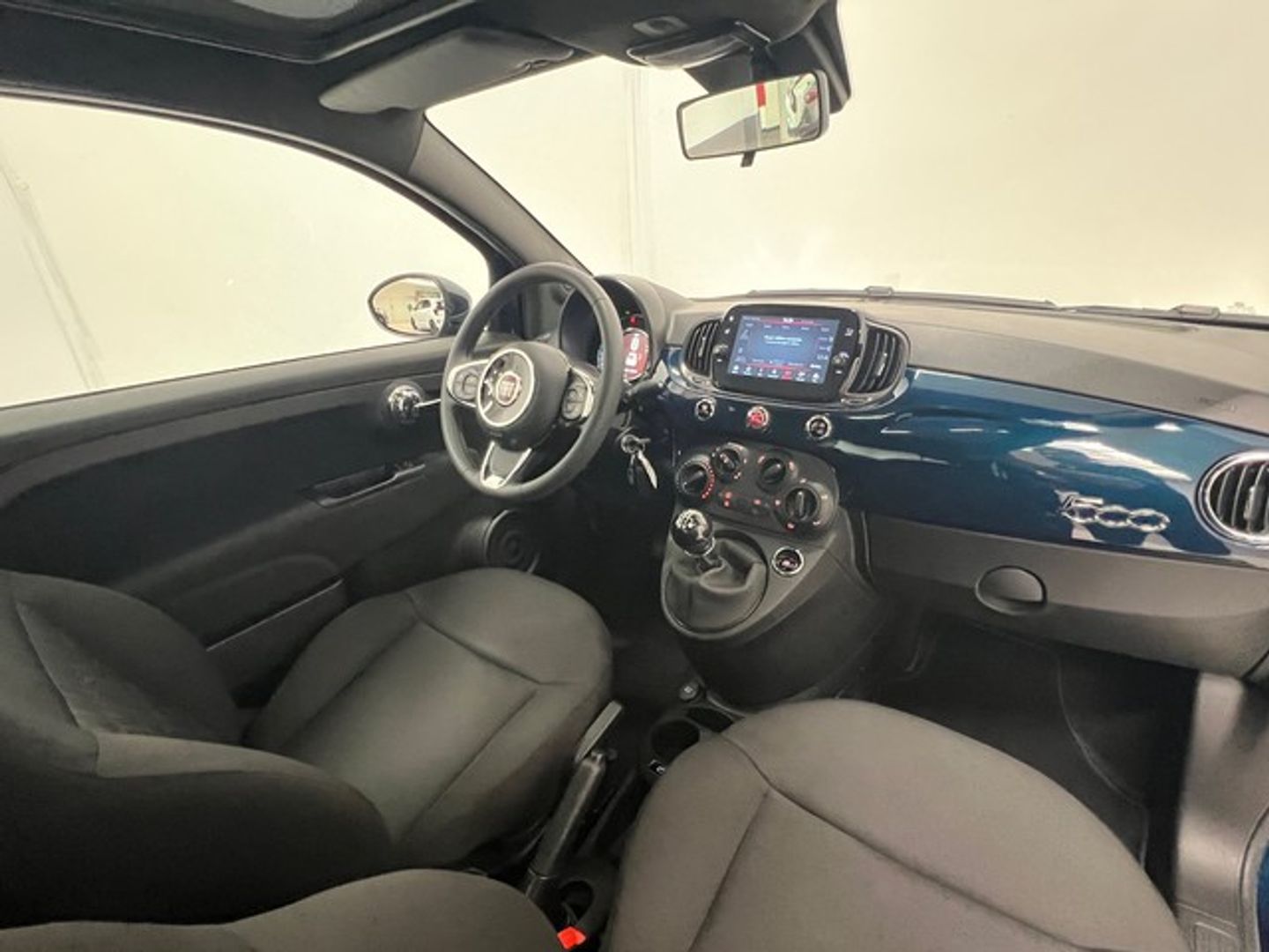 Fiat 500 1.0 Hybrid Dolcevita 51 kW (70 CV)