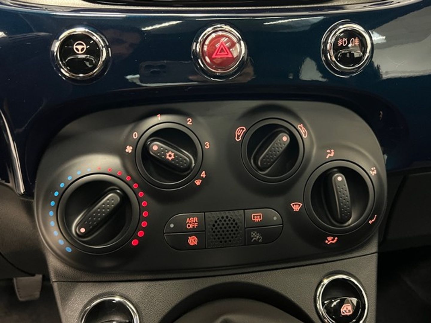 Fiat 500 1.0 Hybrid Dolcevita 51 kW (70 CV)