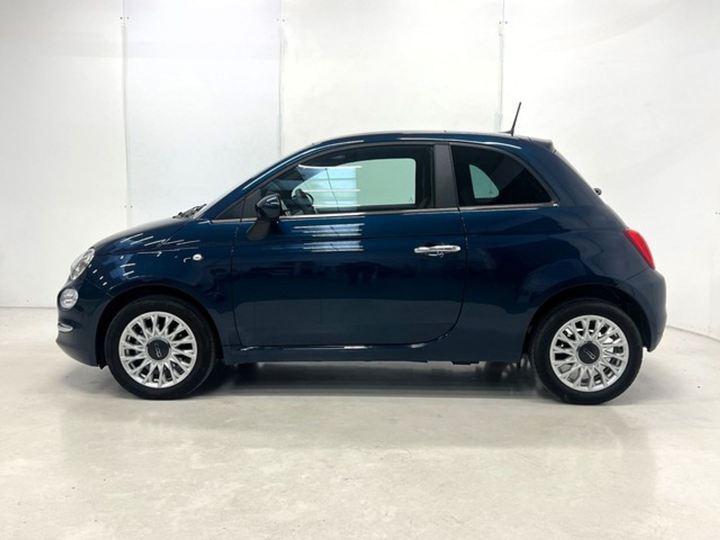 Fiat 500 1.0 Hybrid Dolcevita 51 kW (70 CV)