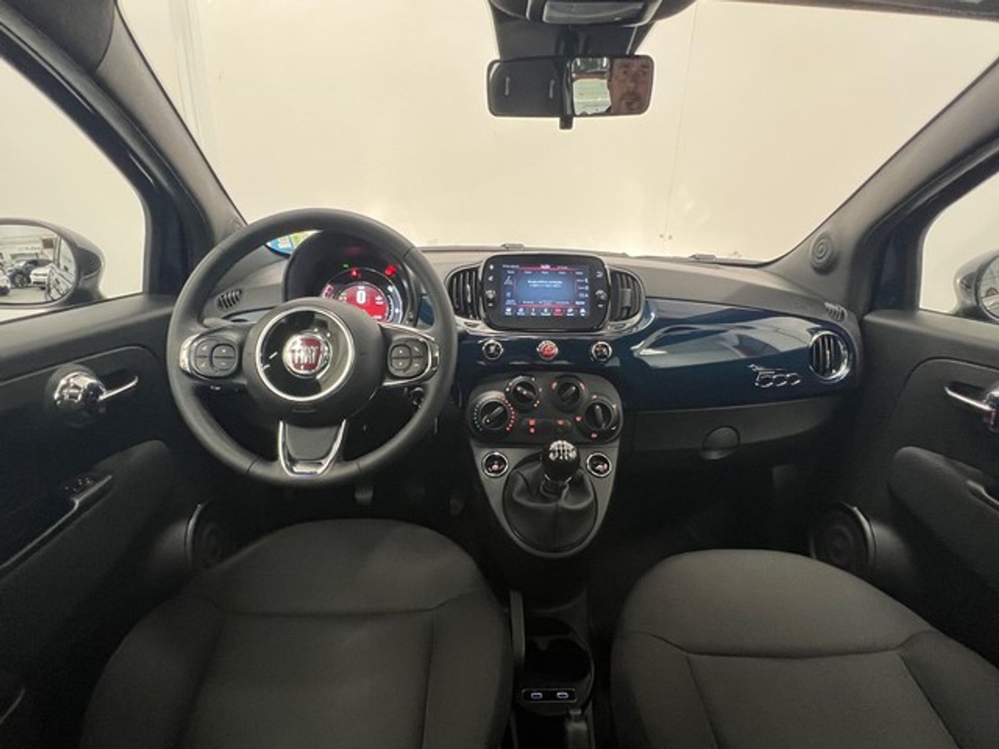 Fiat 500 1.0 Hybrid Dolcevita 51 kW (70 CV)
