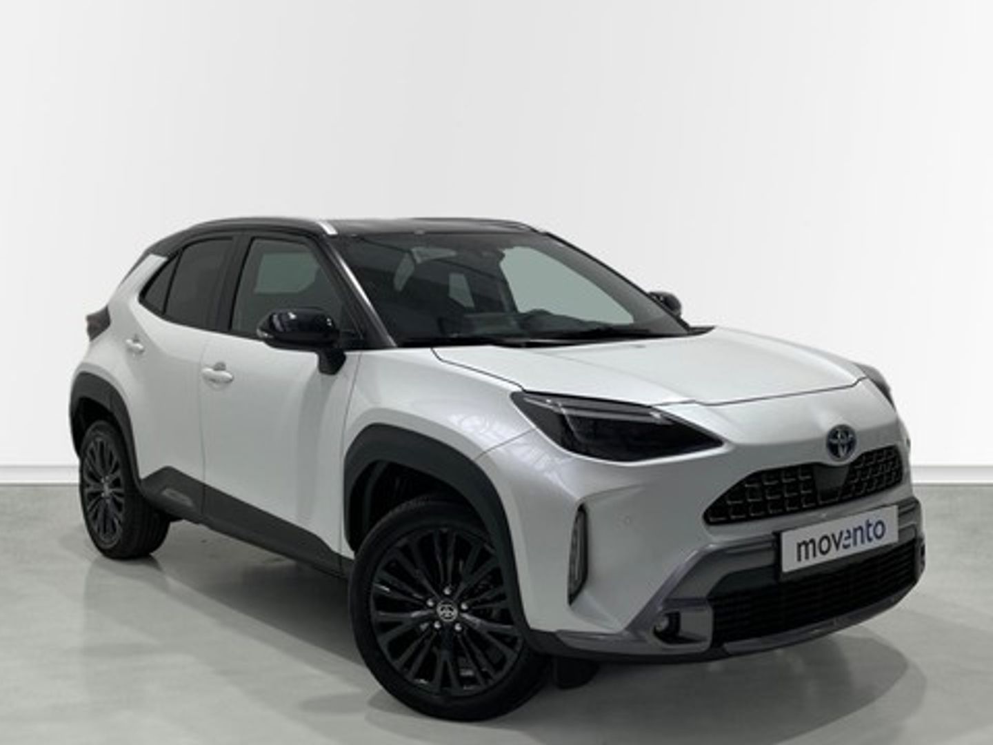Toyota Yaris Cross 120H Adventure 85 kW (116 CV) Blanco SUV