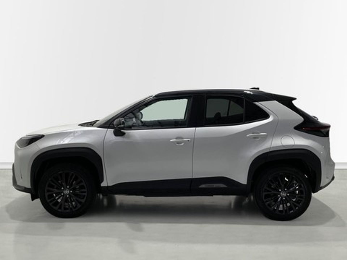 Toyota Yaris Cross 120H Adventure 85 kW (116 CV)