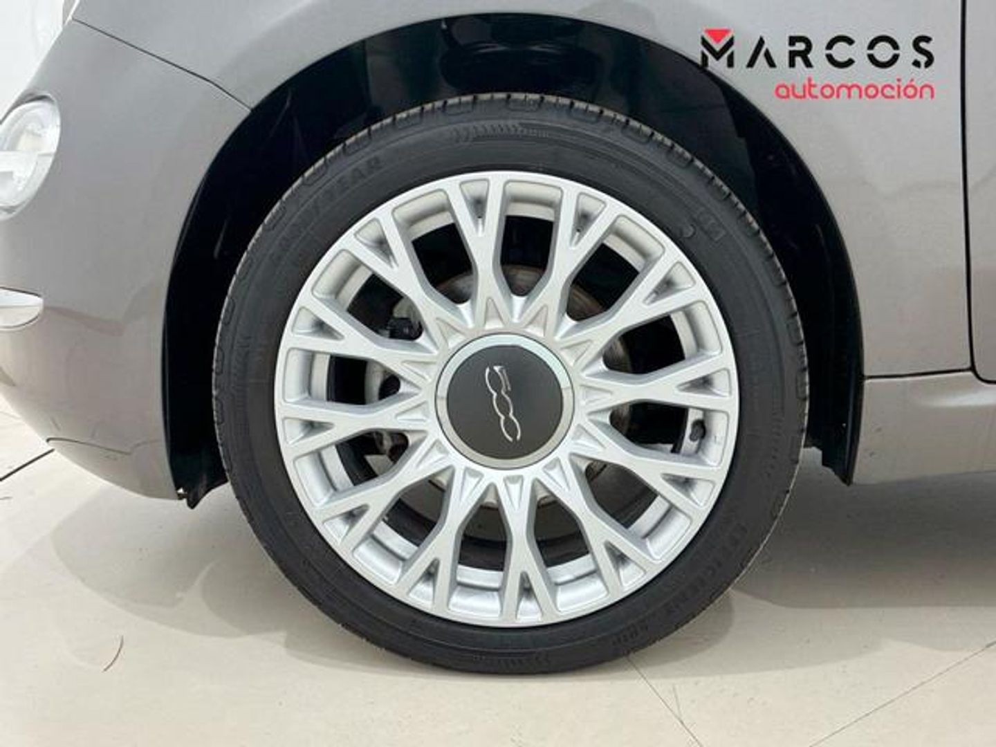 Fiat 500 1.0 Hybrid Dolcevita 51 kW (70 CV)